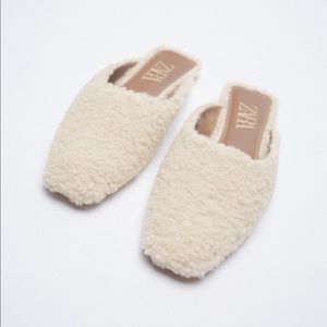 Zara Square Toe Faux Shearling Mules, EUC